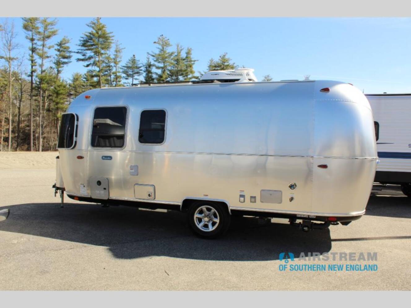 A photo of this 2026 Airstream Bambi 22FB