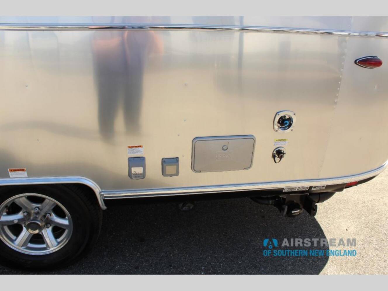 A photo of this 2026 Airstream Bambi 22FB