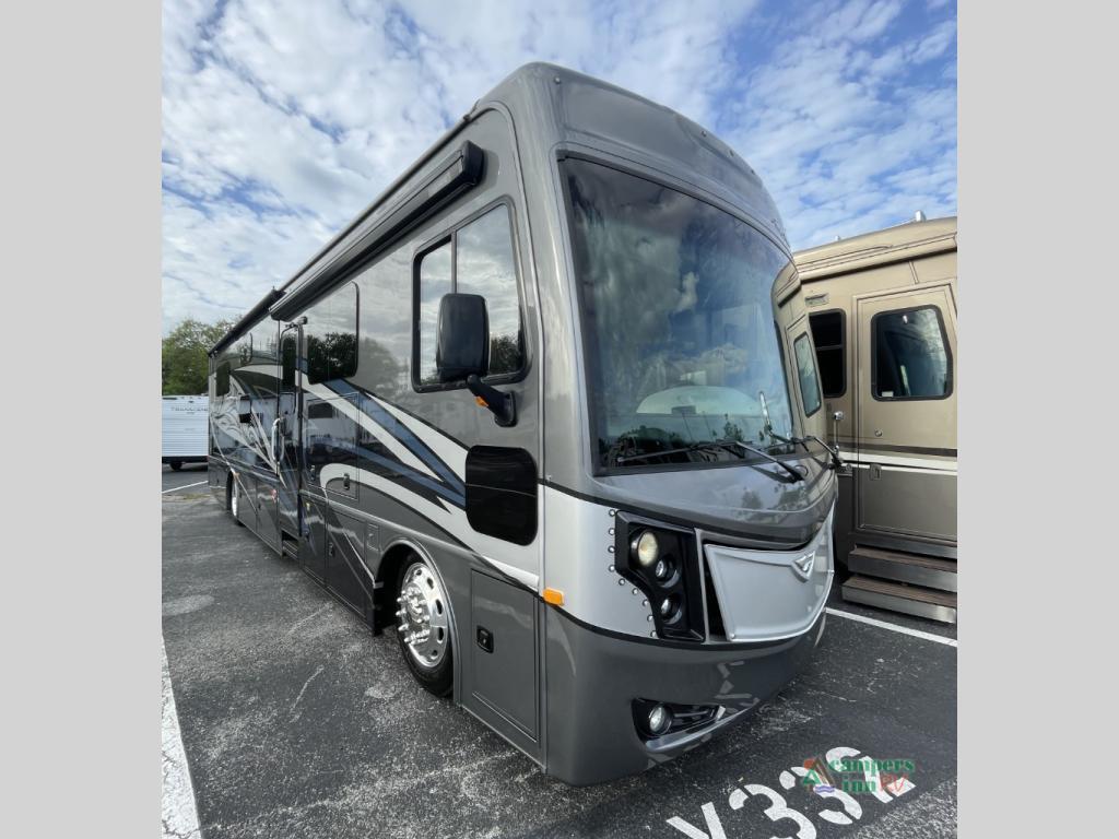 2023 Fleetwood Rv Pace Arrow 35BP in seffner FL