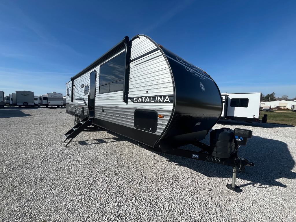 2026 Coachmen Rv Catalina Legacy Edition 343BHTS 2 Queen Beds in carthage MO