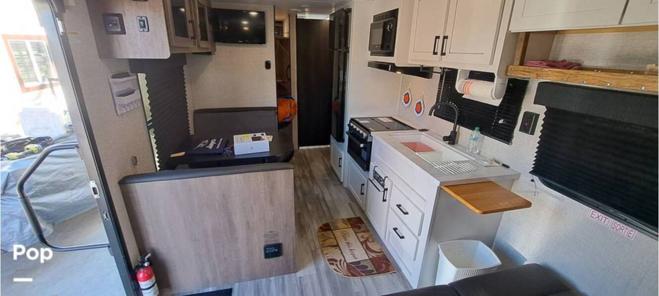 A photo of this 2024 Jayco Jay Flight SLX 260BHW