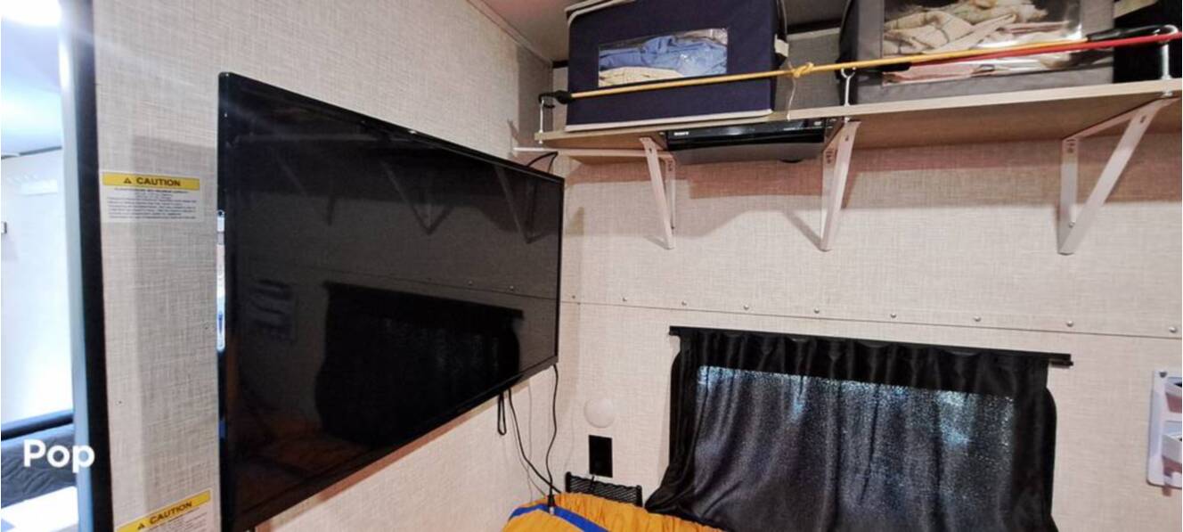 A photo of this 2024 Jayco Jay Flight SLX 260BHW