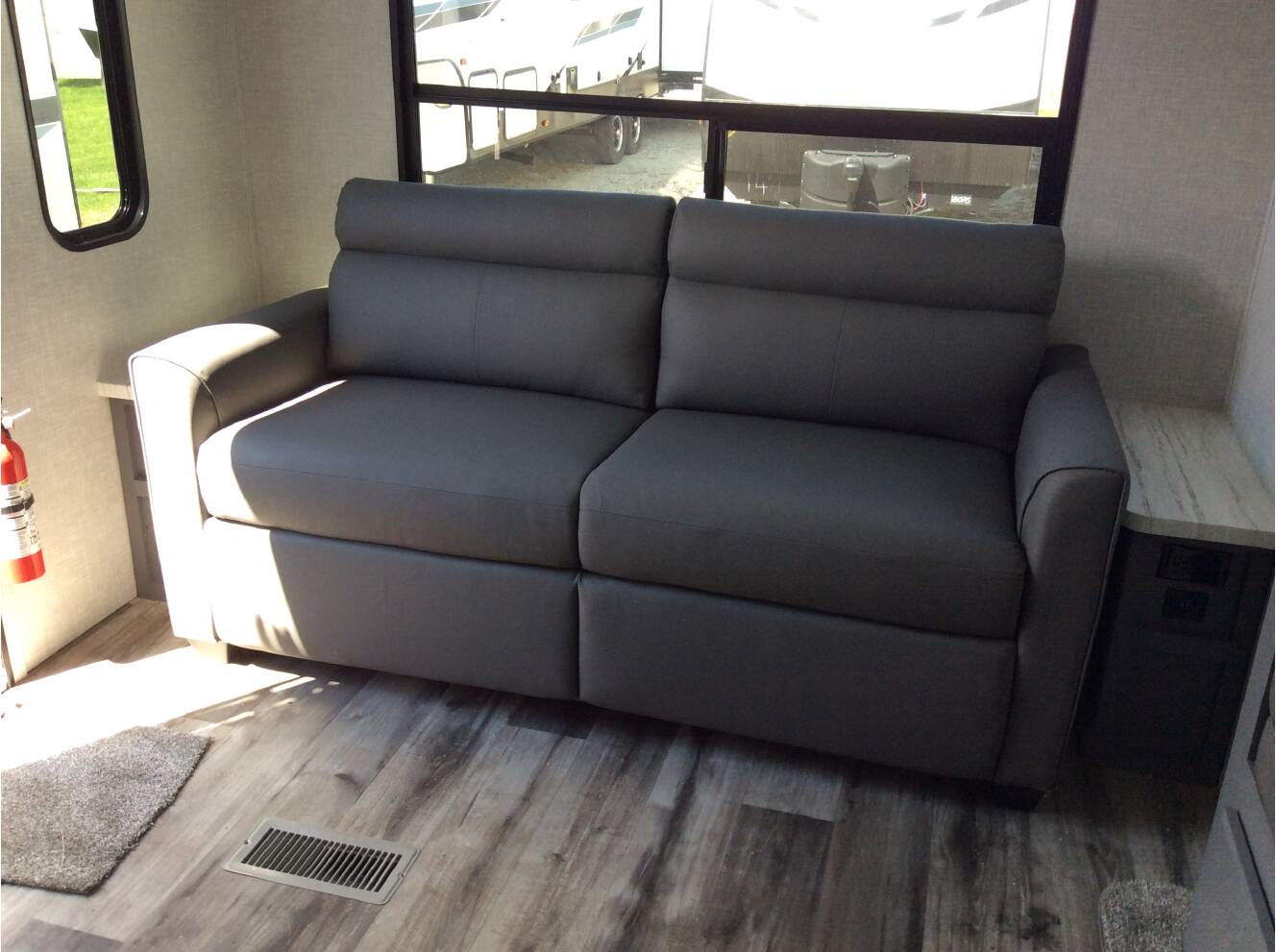 A photo of this 2023 Crossroads VOLANTE VL240RL