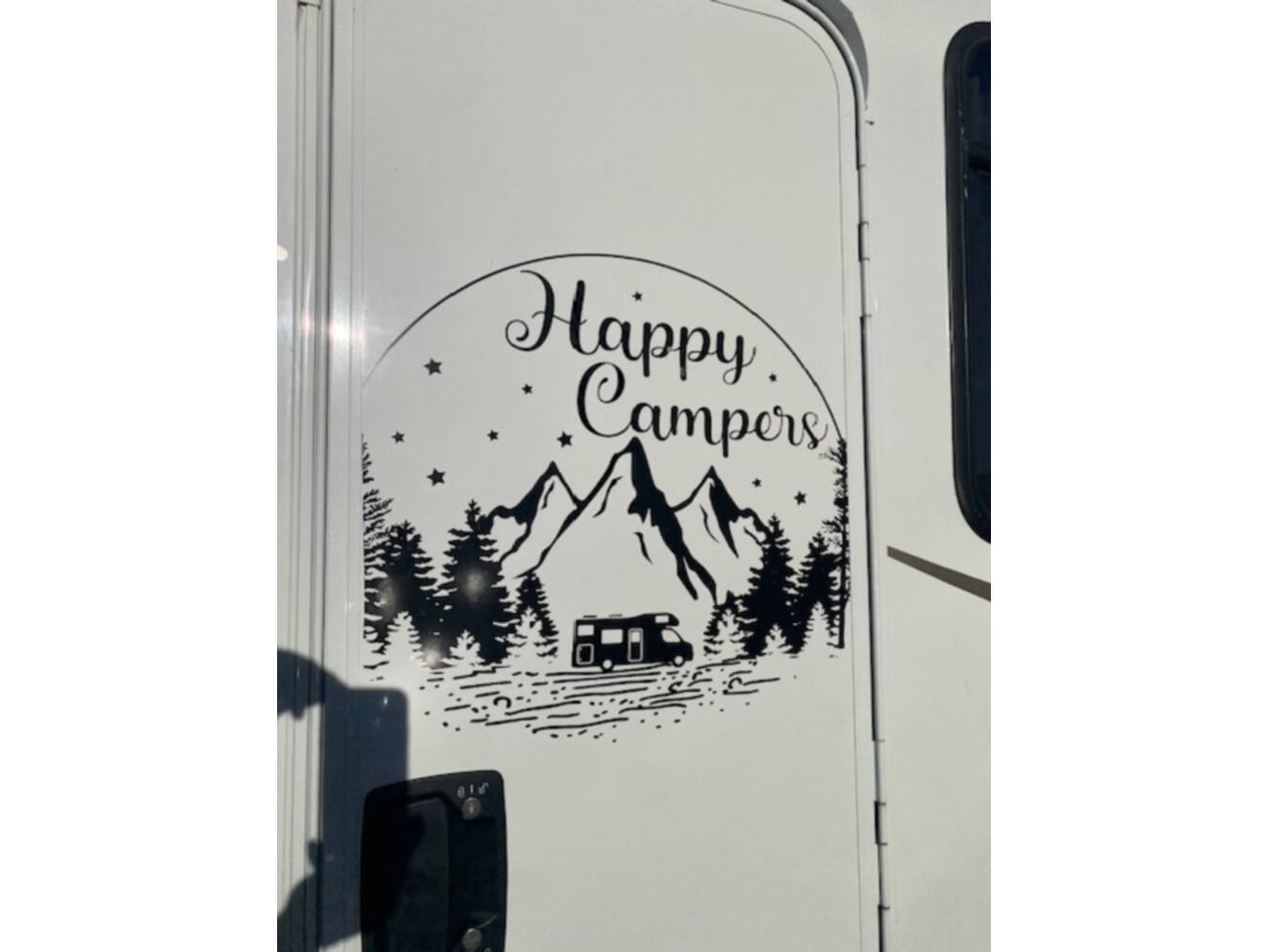 A photo of this 2018 Thor Motor Coach FOUR WINDS MAJESTIC 28A