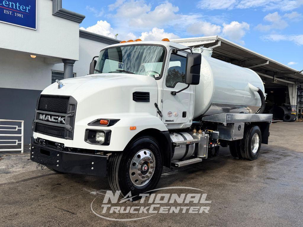 2025 MACK MD7 in Hialeah, FL