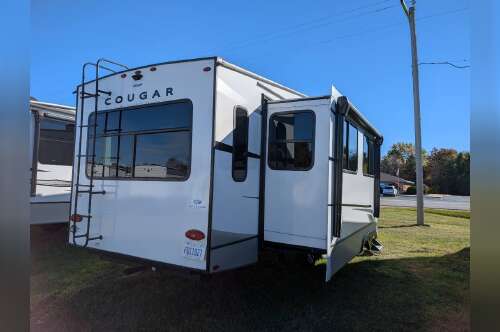 2024 Keystone COUGAR 29RLI in cadillac MI