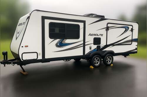 2018 Dutchmen AEROLITE 224ES in new hudson MI