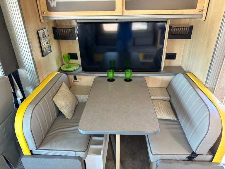 2016 Winnebago BRAVE 31C in nipomo CA