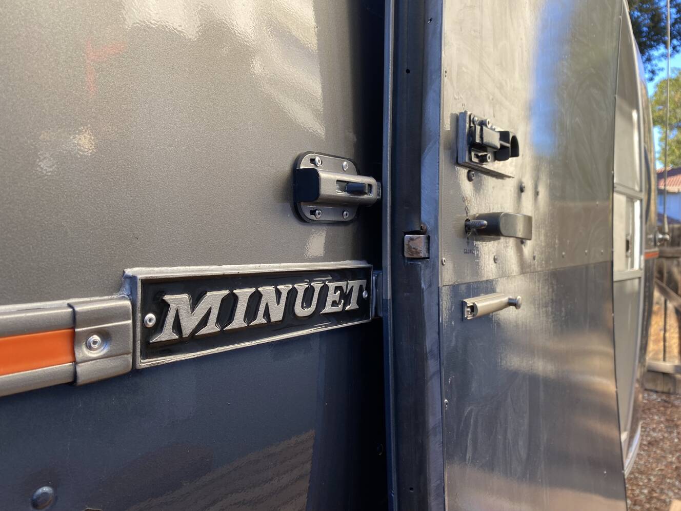 A photo of this 1977 Airstream ARGOSY MINUET