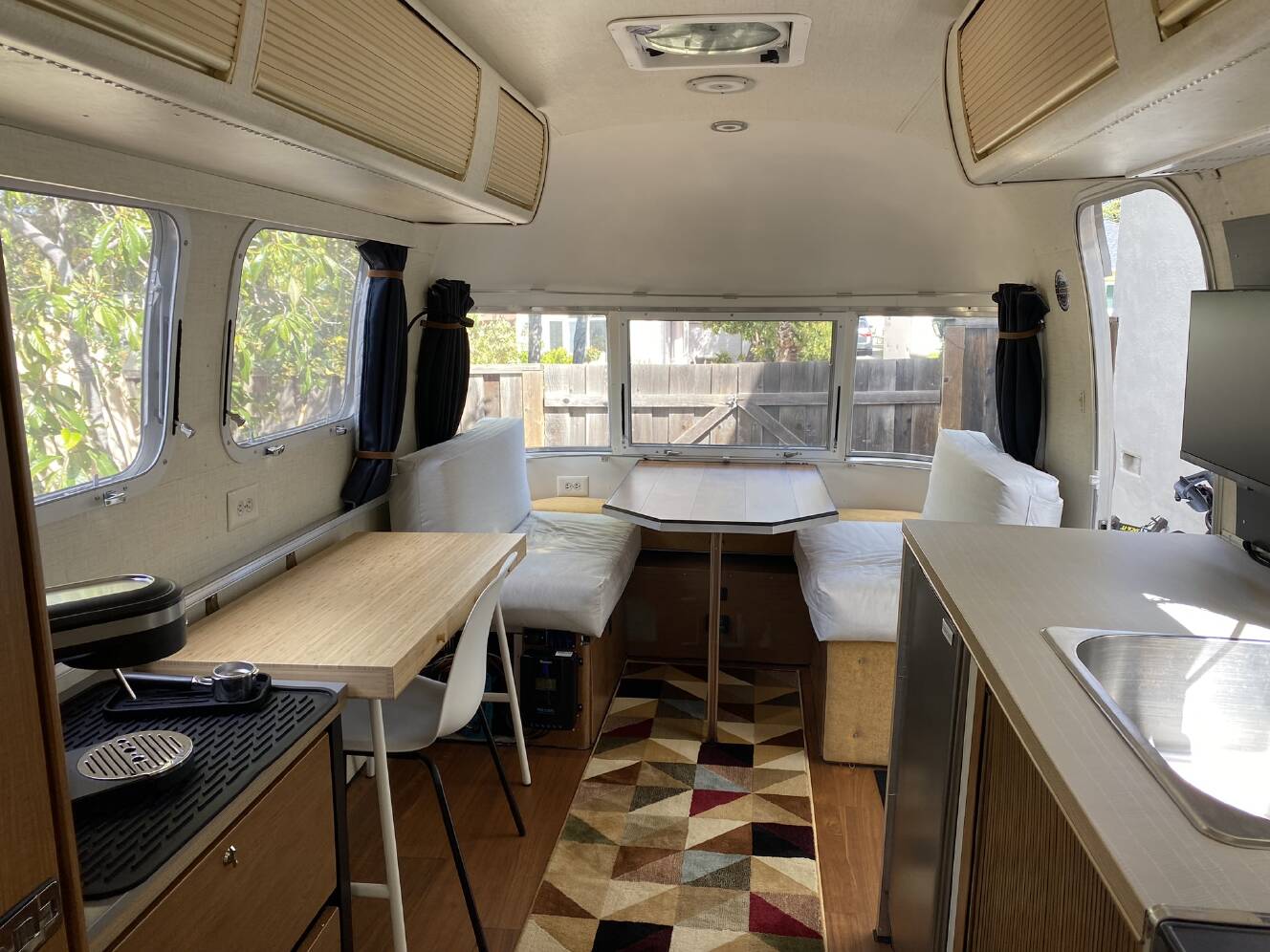 A photo of this 1977 Airstream ARGOSY MINUET