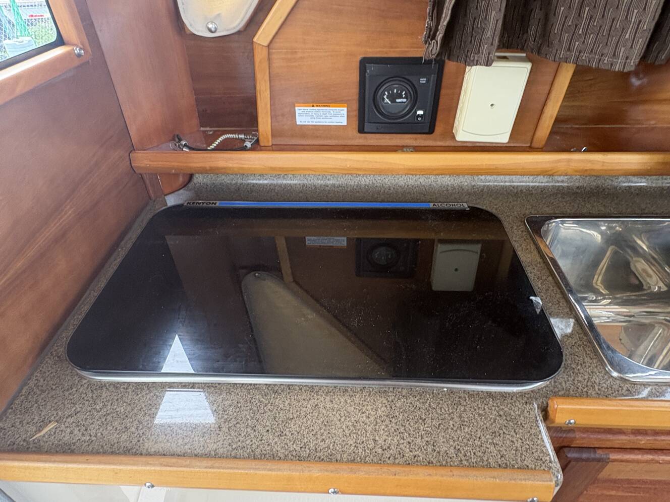A photo of this 2012 Cutwater 26 Pocket Cruiser
