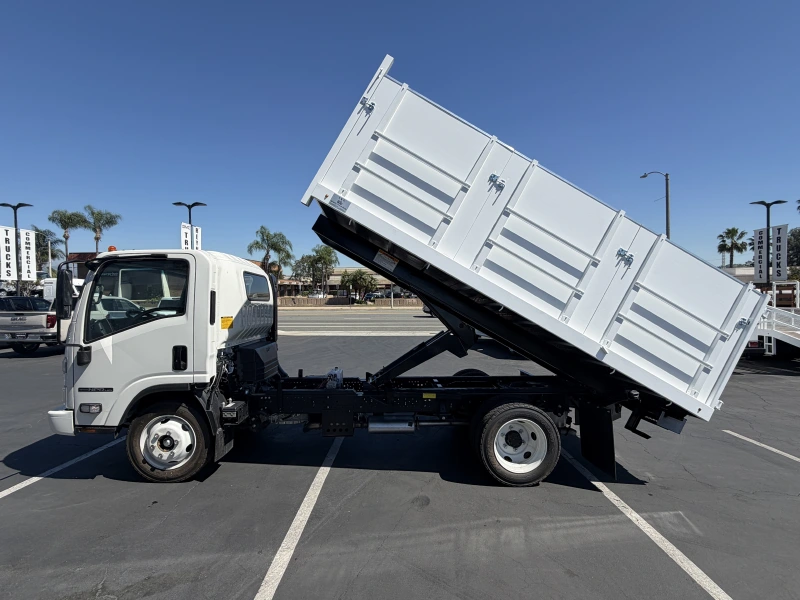 2026 ISUZU NPR HD GAS