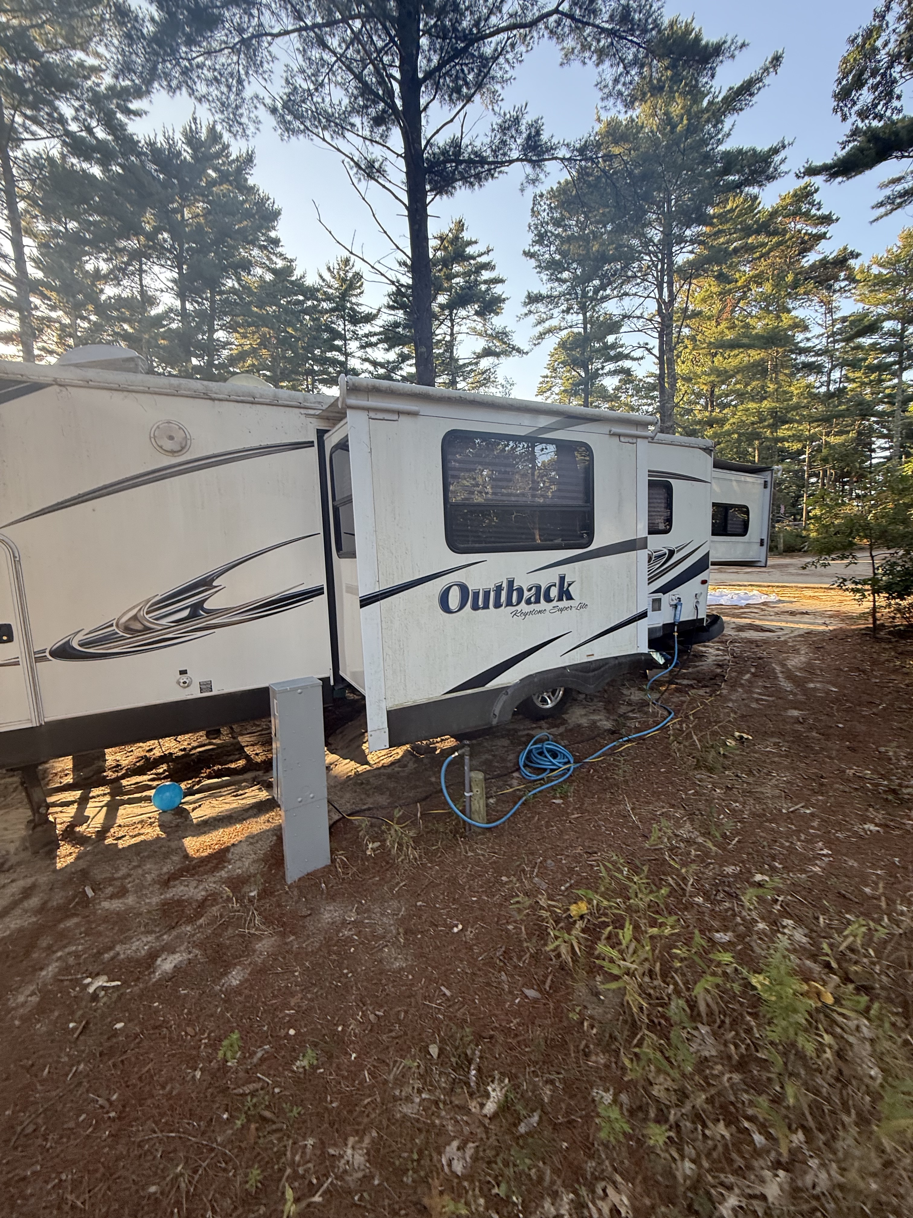 2013 Keystone OUTBACK ULTRA LITE 250URS in tiverton RI