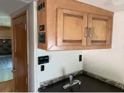 2015 WINNEBAGO 30J