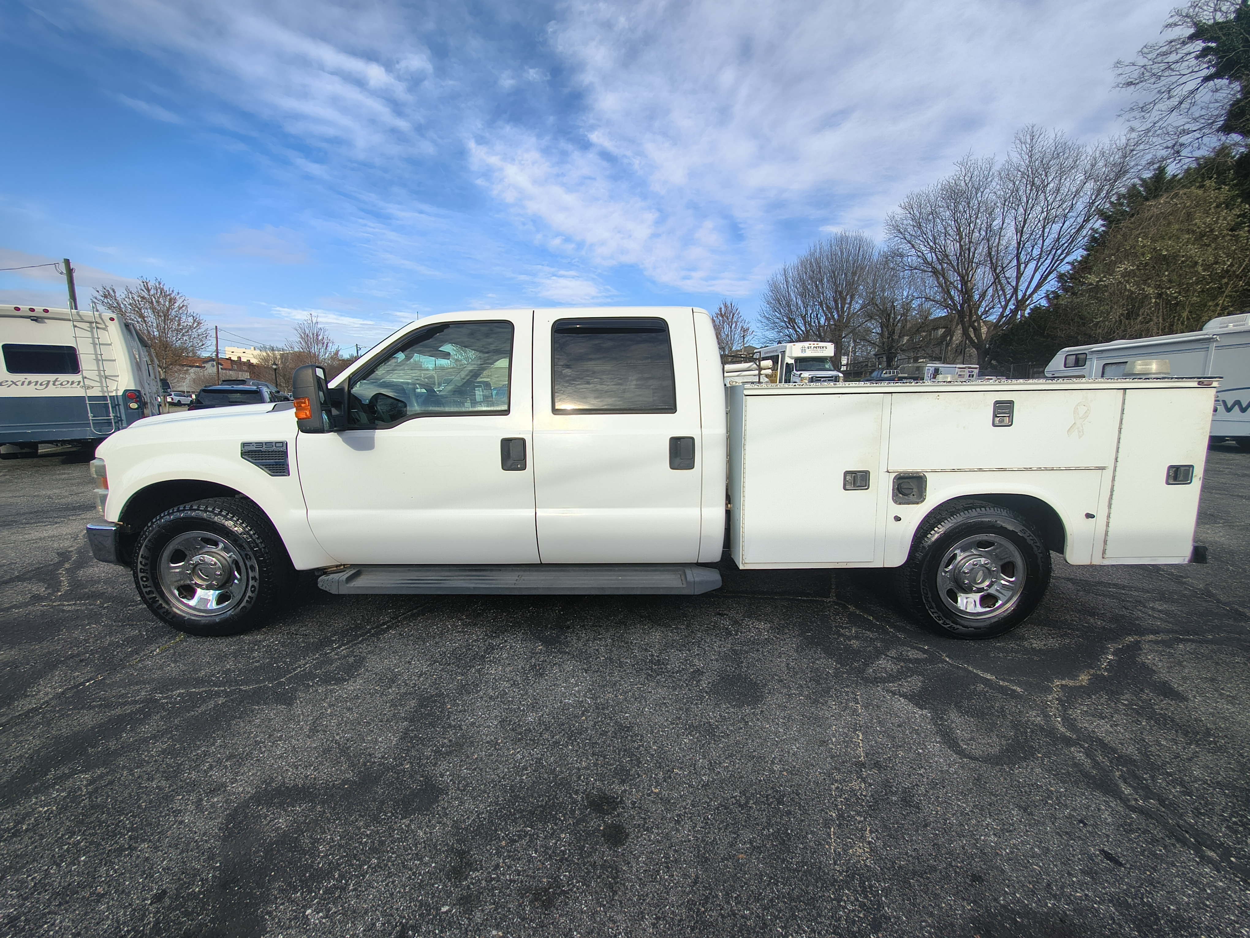 2009 FORD F350 in Hudson, NC