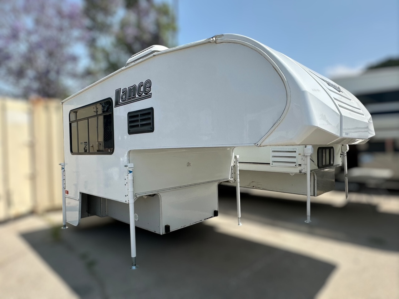 2017 Lance 650 in redlands CA