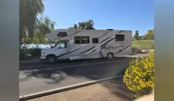 2018 Four Winds CHATEAU 28Z RV