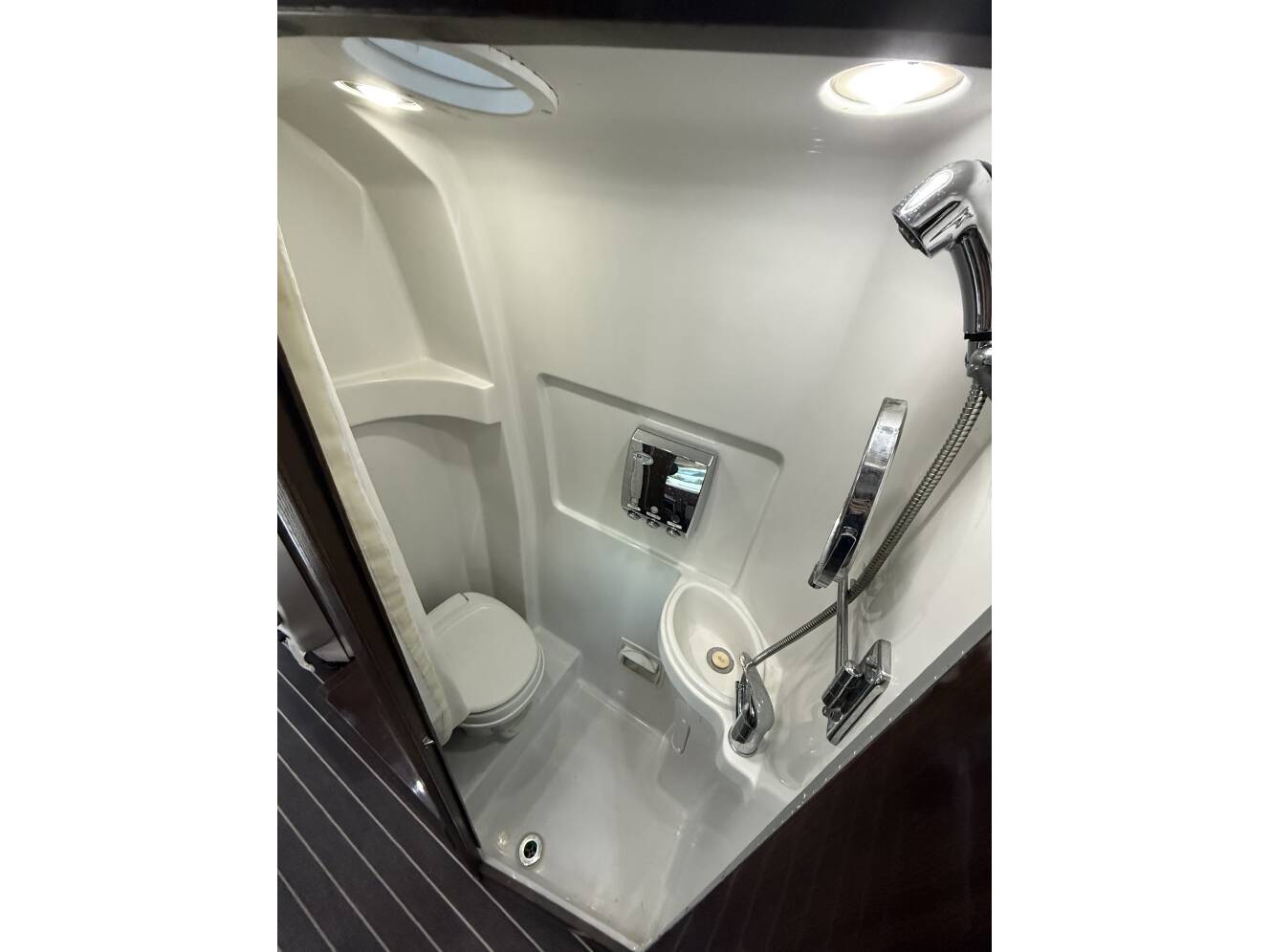A photo of this 2015 Airstream INTERSTATE GRAND TOUR EXT 3500