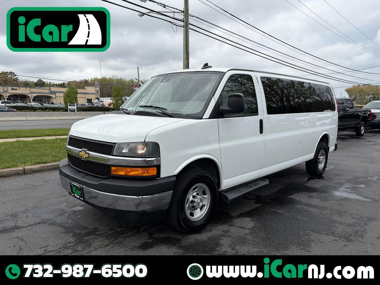 2023 CHEVROLET Express Passenger in Howell, NJ