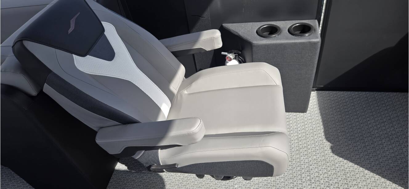 A photo of this 2026 Evotti 521 QL