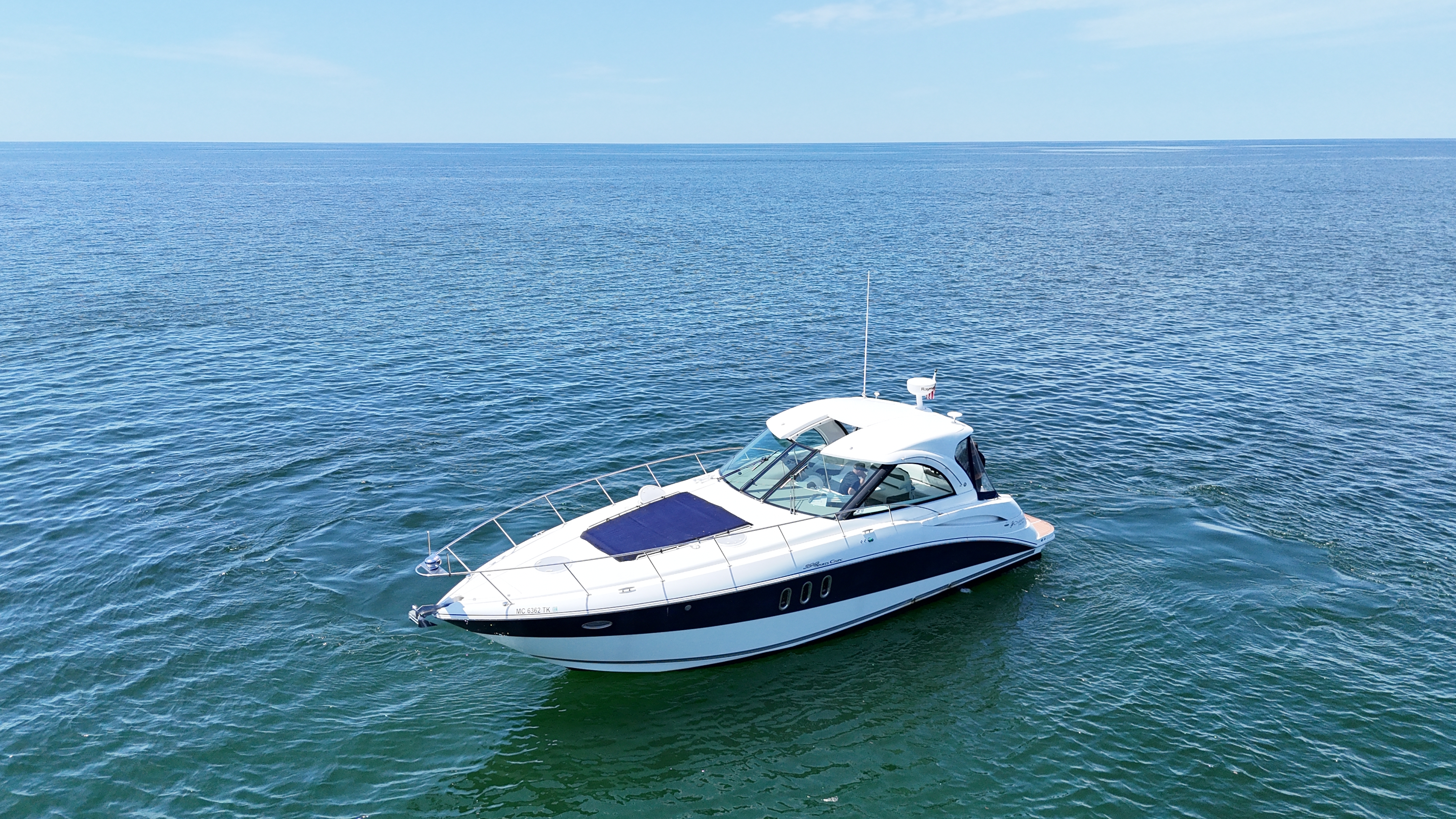 Used 2008 Cruisers Yachts 390 Sports Coupe For Sale in Hudsonville