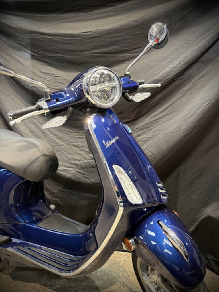 2026 Vespa Primavera 150 Officina 8 150 in Huntington Station, NY