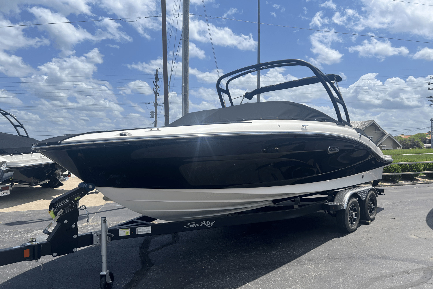 2025 Sea Ray SPX 210 Outboard in osage beach MO