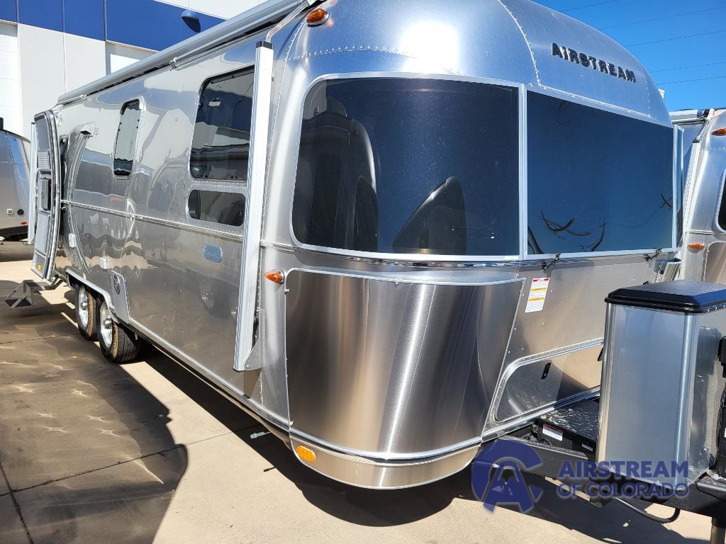 2026 Airstream Globetrotter 27FB QUEEN in denver CO