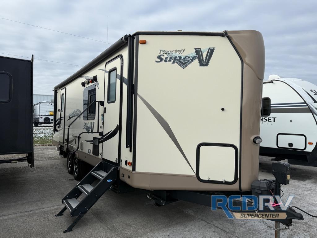 2017 Forest River Rv Flagstaff Super Lite 26VFKS in pataskala OH