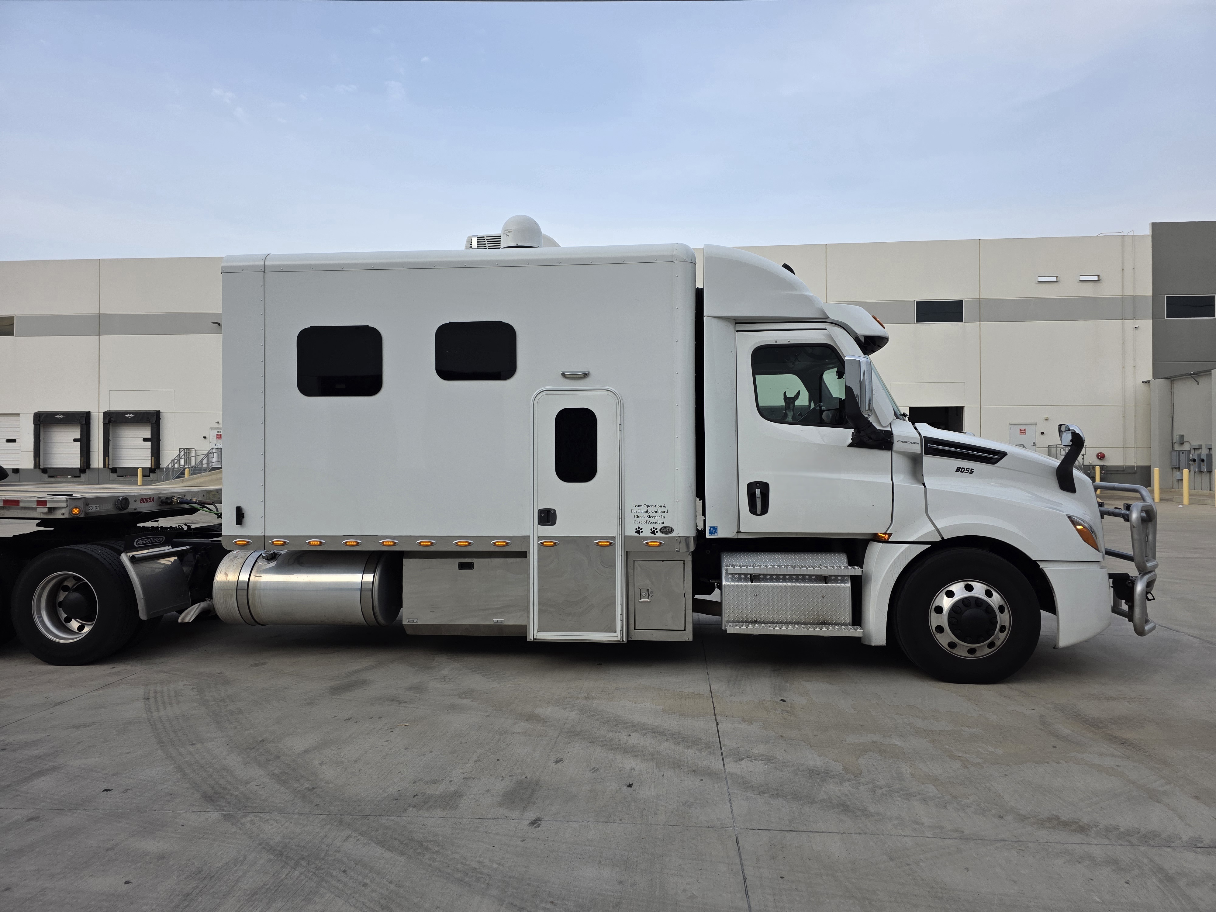 2024 FREIGHTLINER Cascadia 126 in Perry, FL
