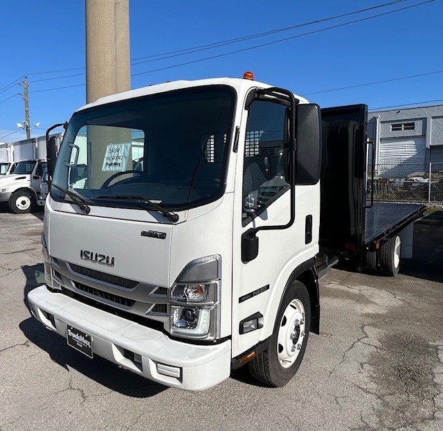 2024 ISUZU NQR in Miami, FL
