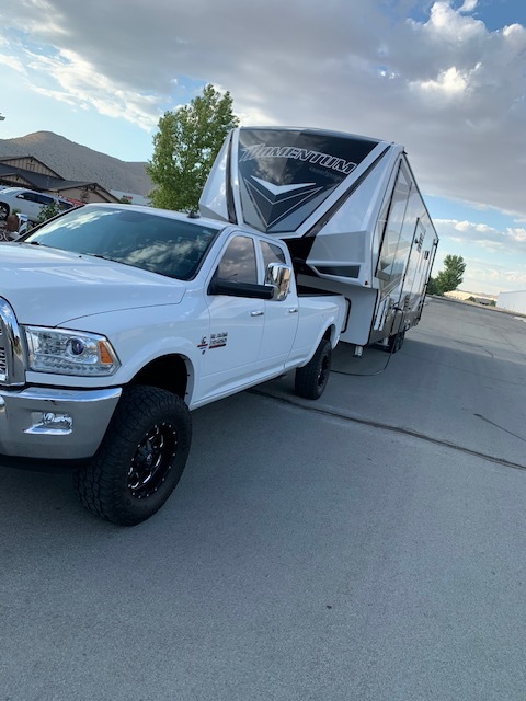 2020 Grand Design MOMENTUM M-CLASS 351M in spanish springs NV