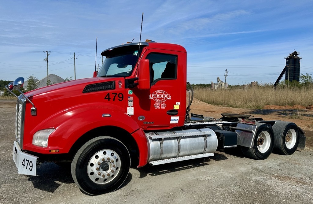 2021 KENWORTH T880 in Mobile, AL