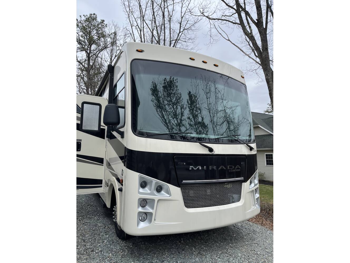 A photo of this 2020 Coachmen MIRADA 32SS