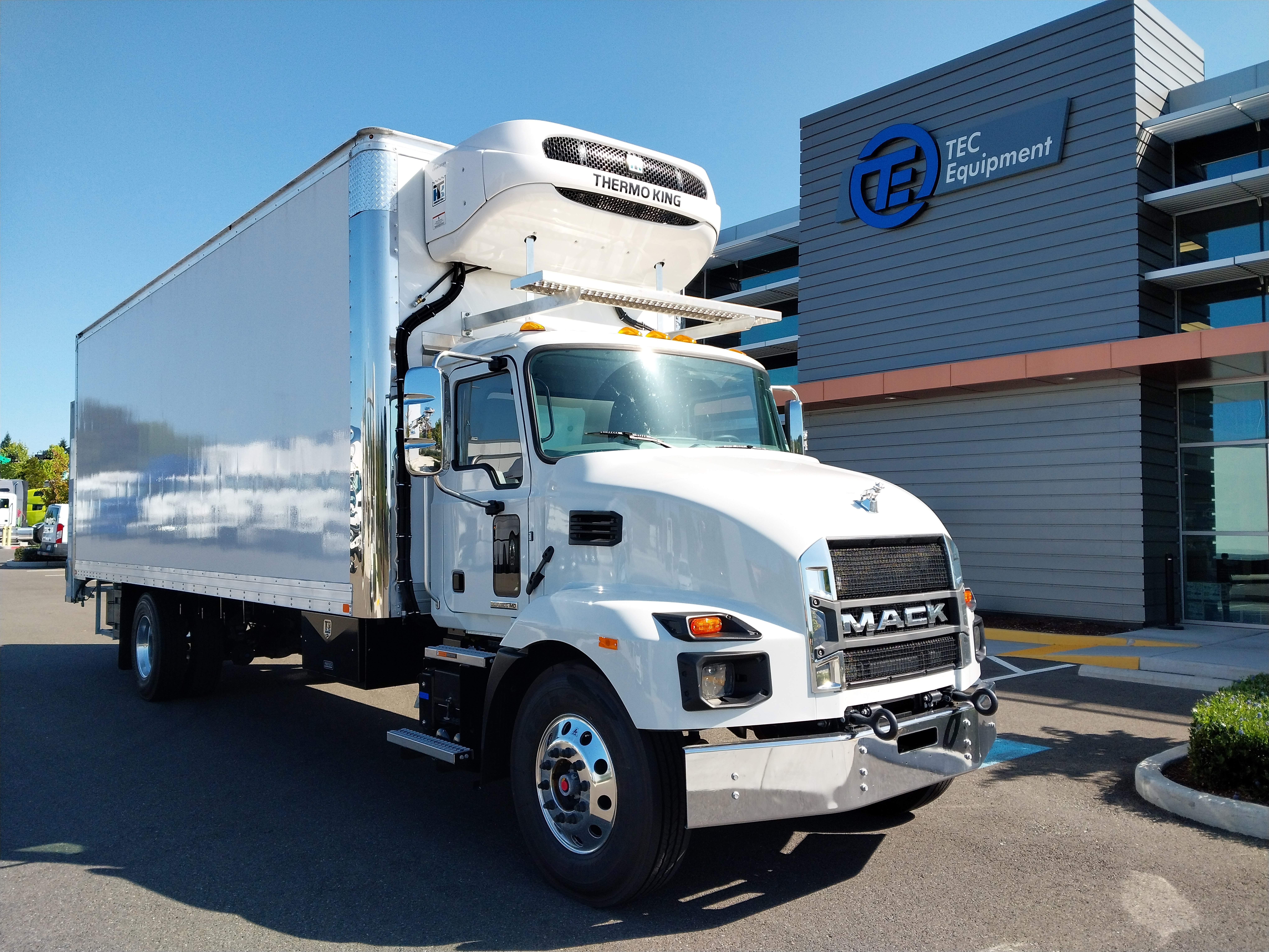 2025 MACK MD6 in Seattle, WA
