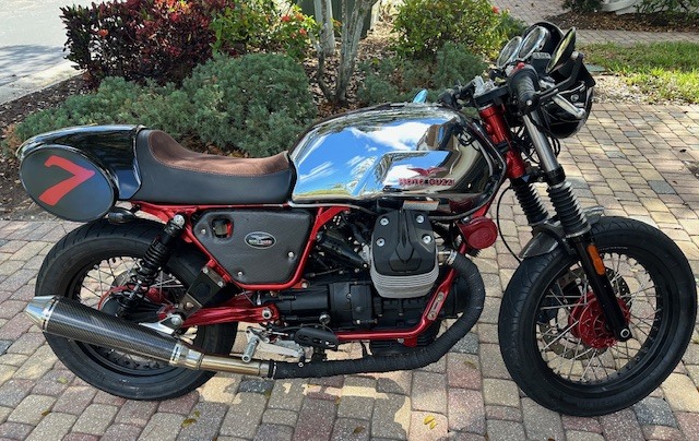 2014 Moto Guzzi V7 II RACER ABS RACER ABS in Naples, FL