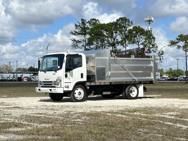 2024 ISUZU NQR in Fort Pierce, FL