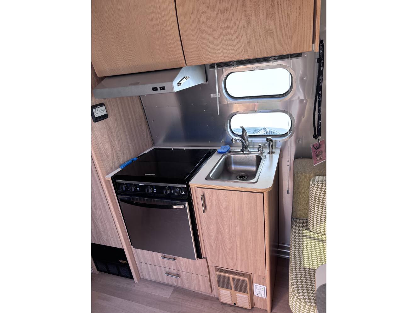 A photo of this 2007 Airstream INTERNATIONAL 19