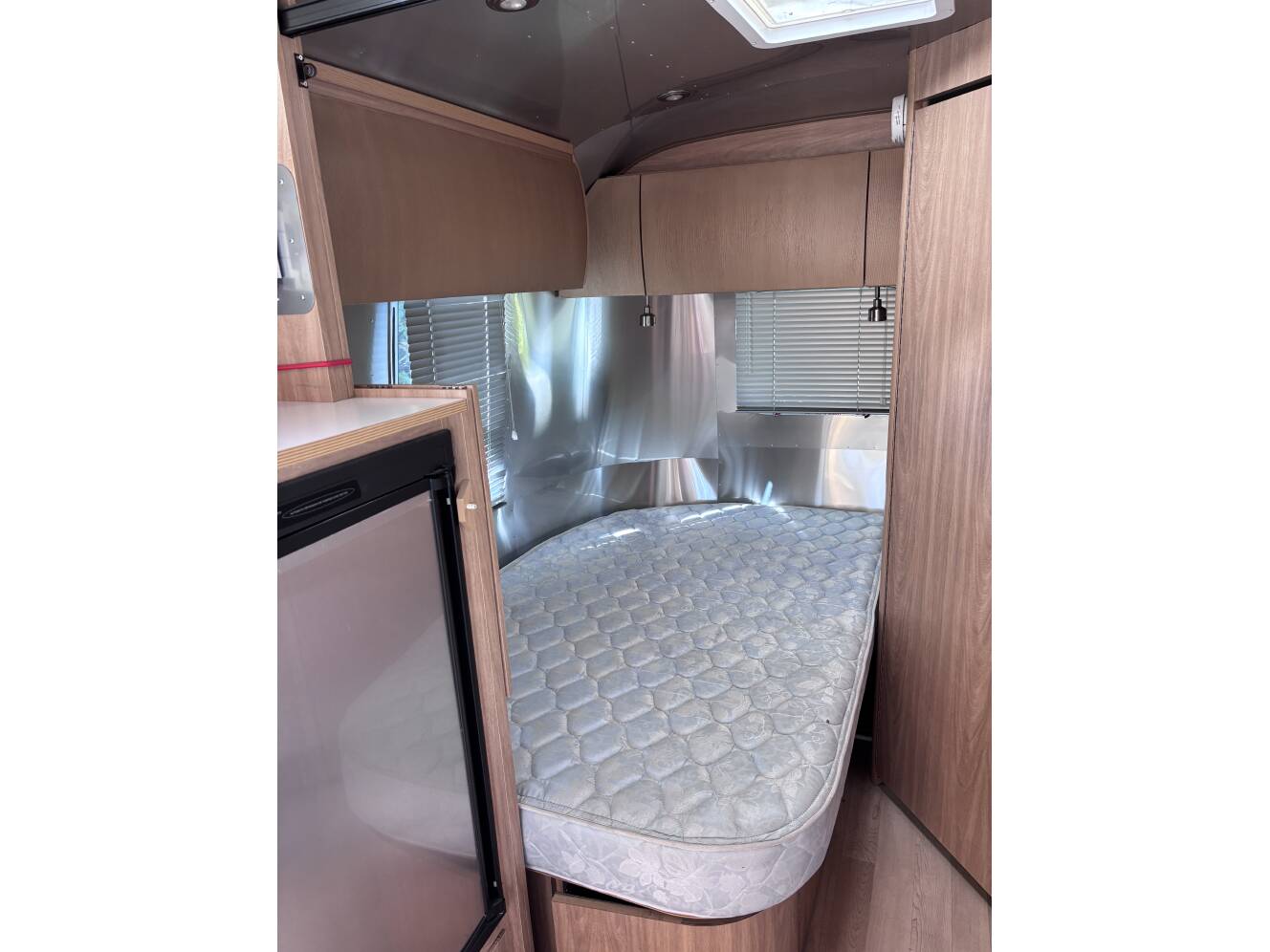 A photo of this 2007 Airstream INTERNATIONAL 19