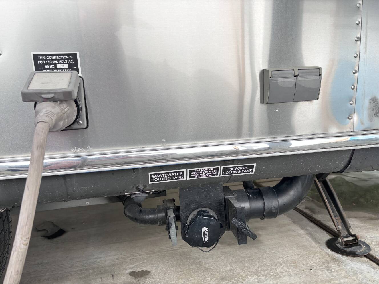 A photo of this 2007 Airstream INTERNATIONAL 19