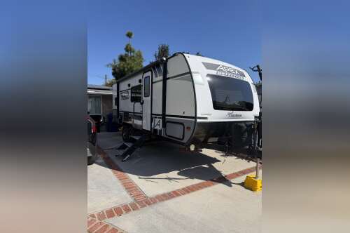 2021 Coachmen APEX NANO 208BHS in san pedro CA