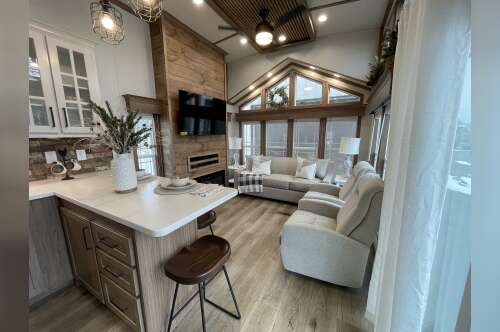 2026 Kropf Island Custom 2 Double Loft in siren WI