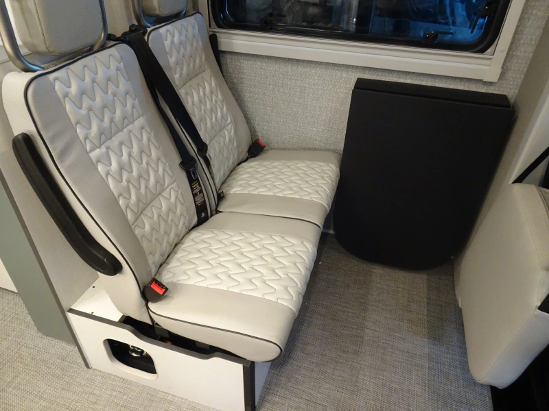 2027 WINNEBAGO EKKO 22A