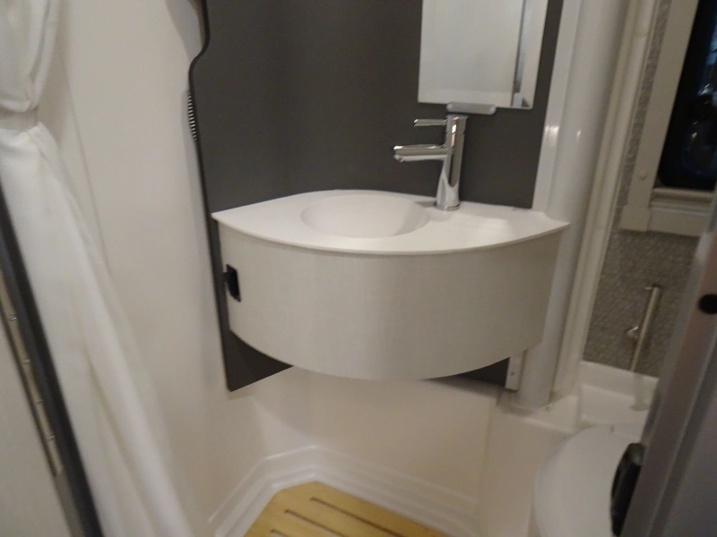 2027 WINNEBAGO EKKO 22A