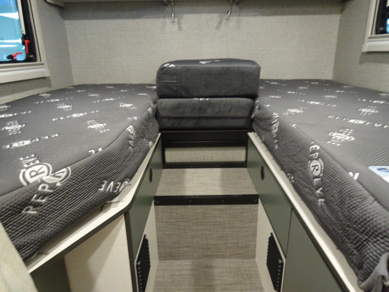 2027 WINNEBAGO EKKO 22A