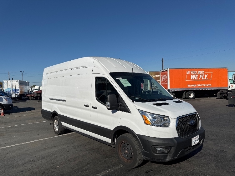 2021 FORD TRANSIT 350 in Sacramento, CA
