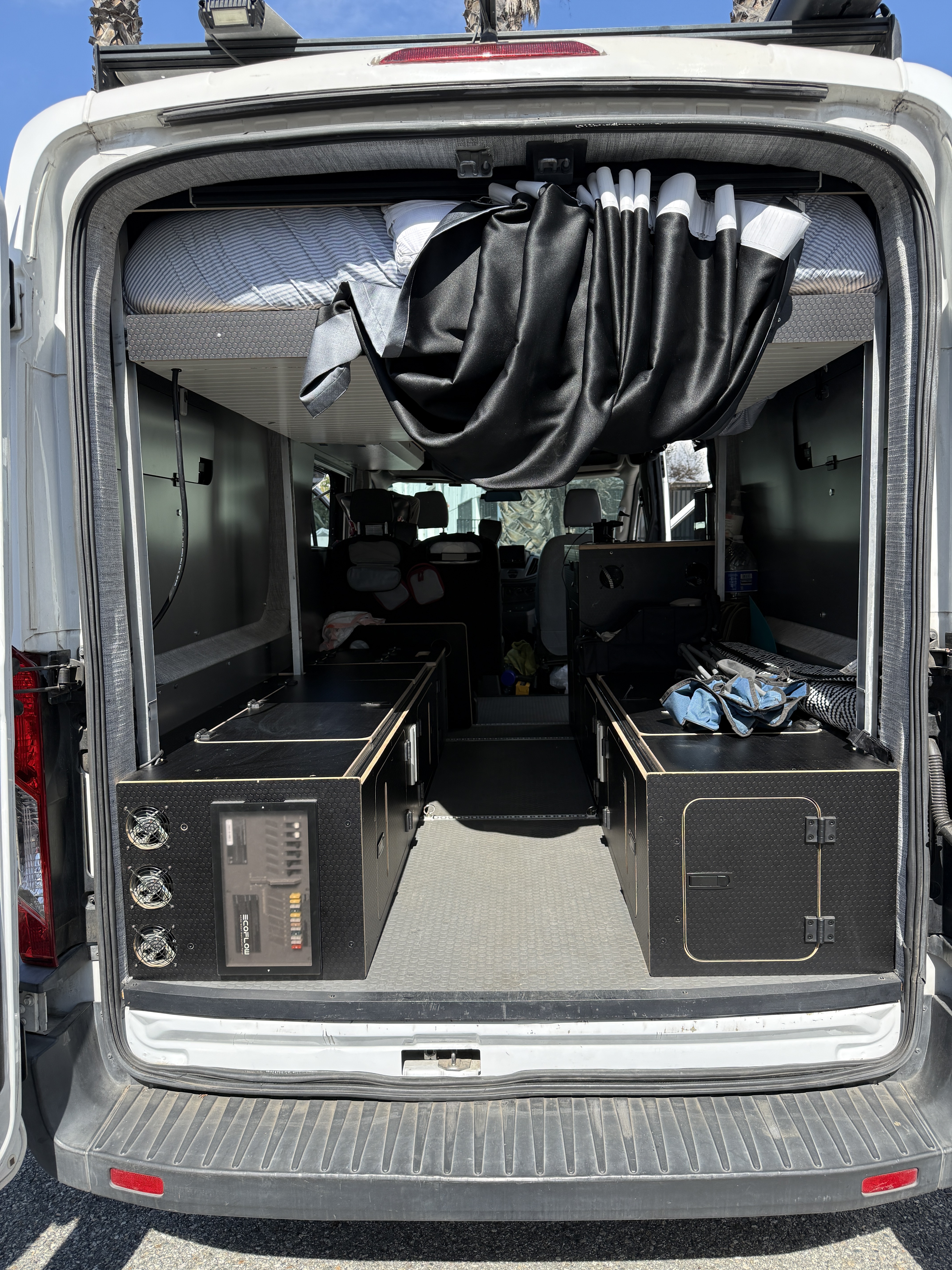 2015 Ford TRANSIT 250 in chino hills CA