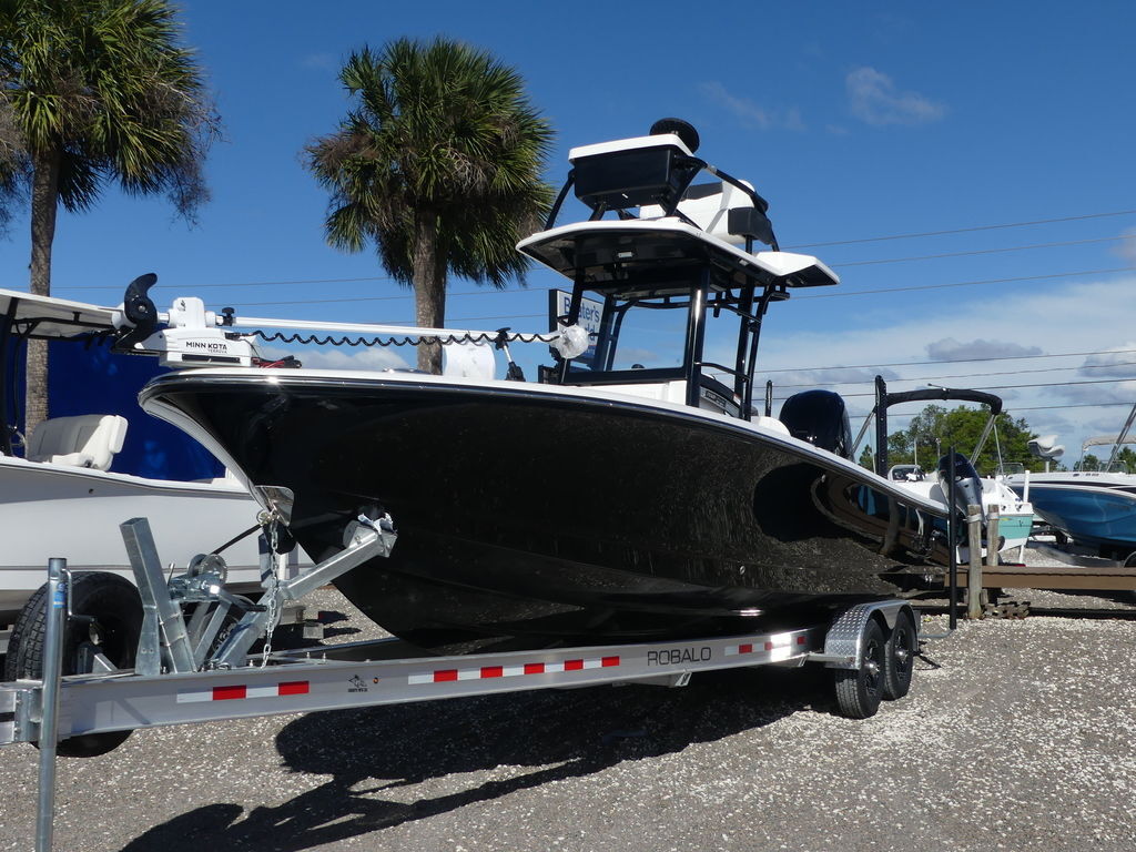 2026 Robalo 266 Cayman SkyDeck 266 SD in lake placid FL