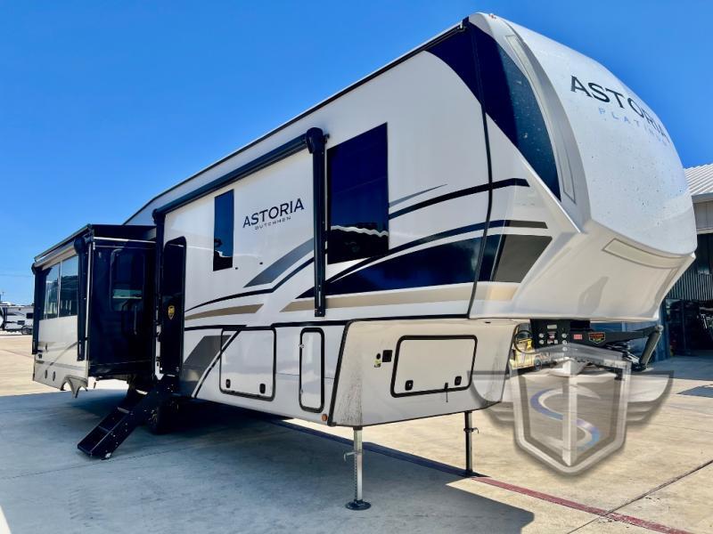 2026 Dutchmen Rv Astoria 3173RLP in navasota TX
