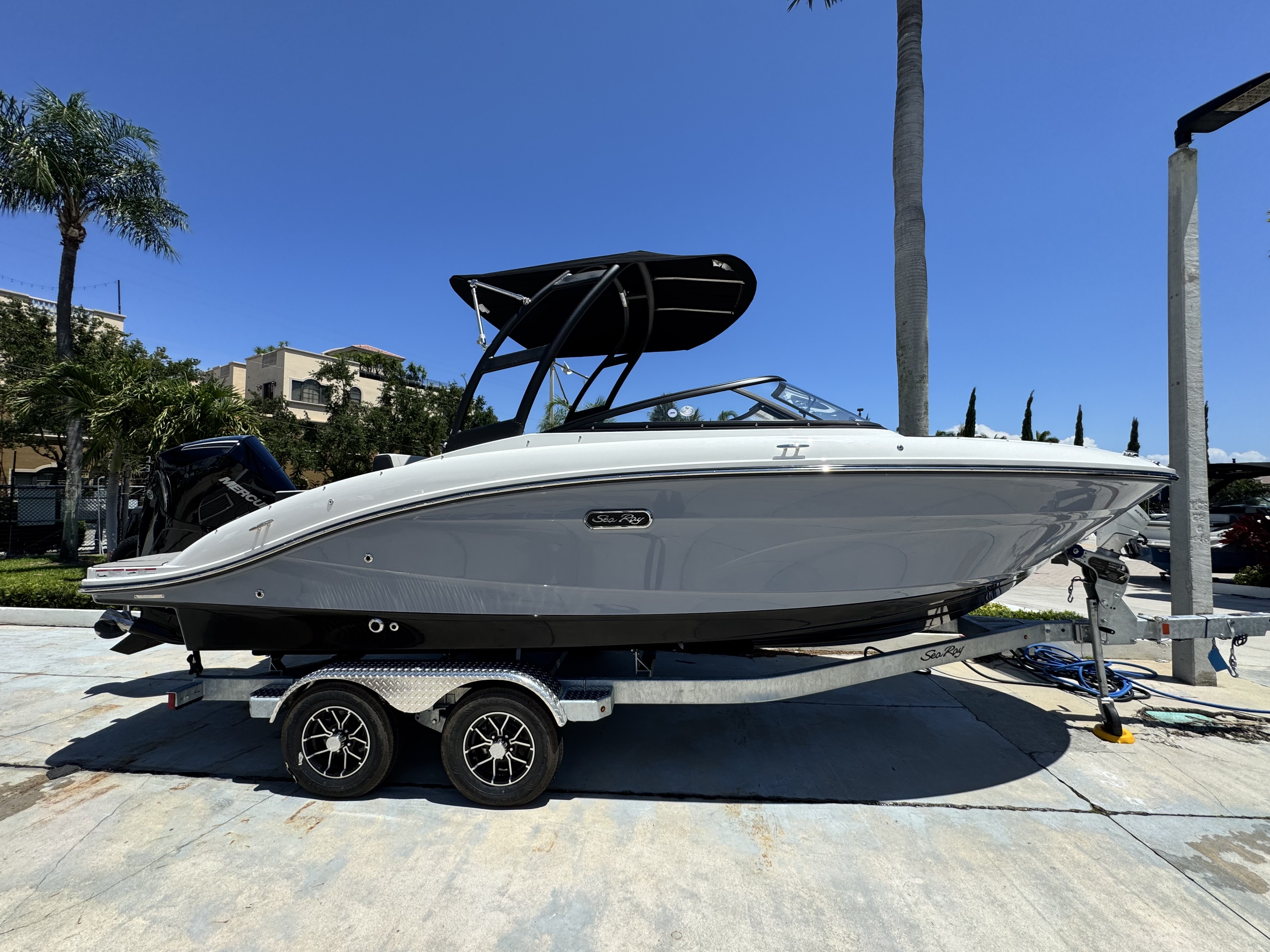 2026 Sea Ray SPX 210 Outboard in pompano beach FL